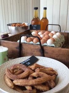 Ingvalsby Gård sålde hemgjort mjöd, struvor, churros och lantägg.